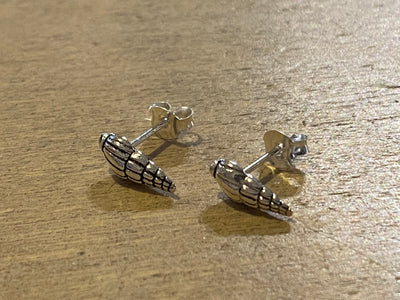 Some Sterling Silver Whelk Shell Earrings 783