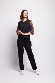 Memo Gathered Sleeve Top in Roar / Black TP14349