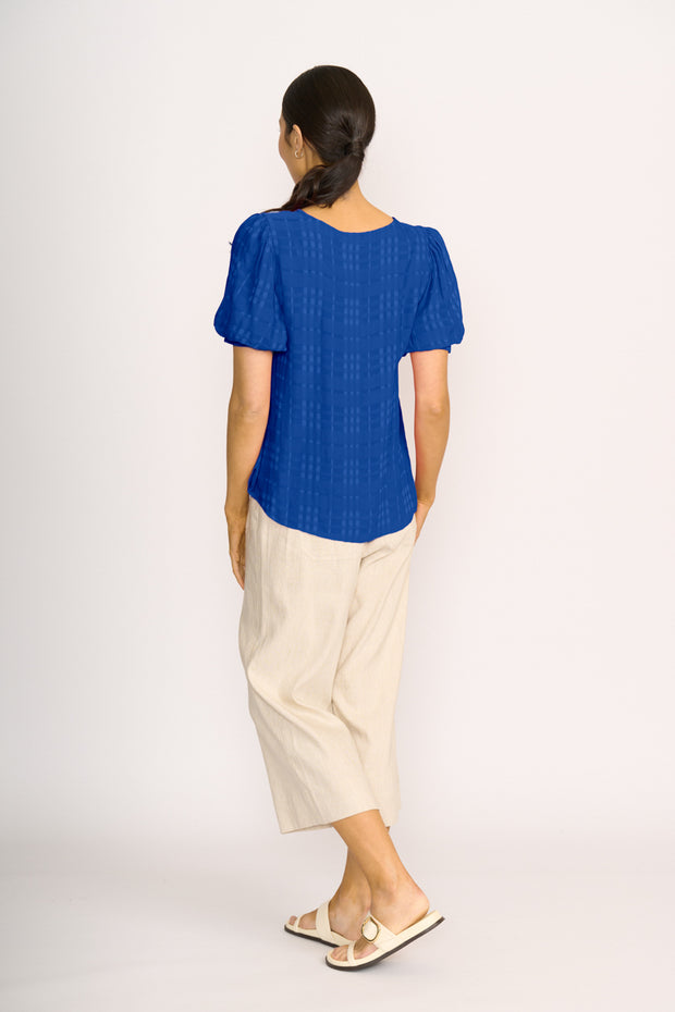 OH Three Volume Sleeve Scoop Hem Top in Blue TP14056