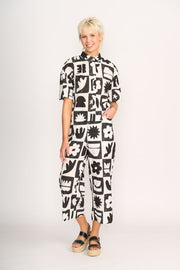 OH Three Boxy Short Sleeve Shirt in Mono TP14321