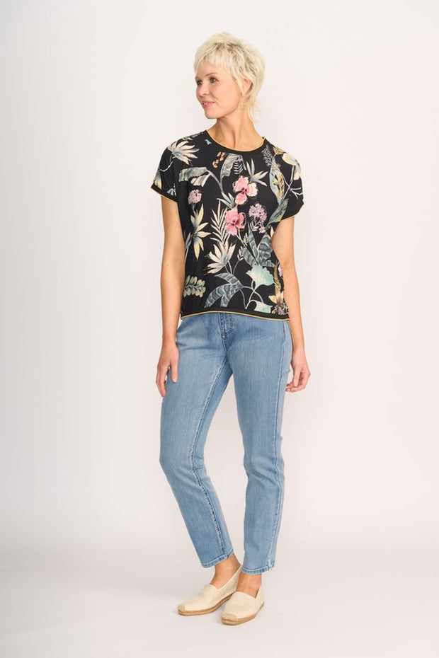 Memo Botanical Knit Back, Round Neck Top TP11335