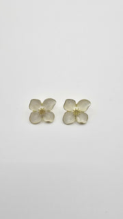 Some Cream Bunchberry Flower Earrings 287