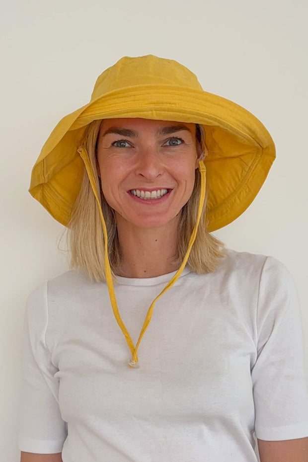 Archer House Large Brim Bucket Hat 150