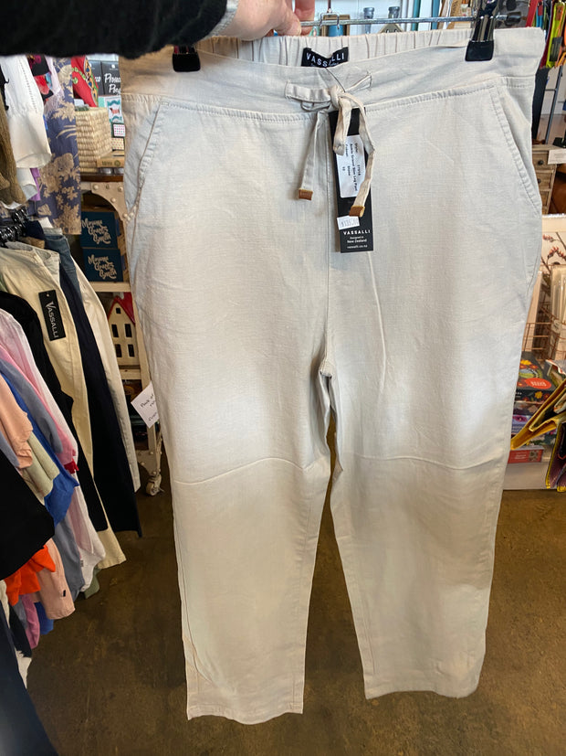 Vassalli 5791A 7/8 Length Slim Leg Elastic Waist Pants