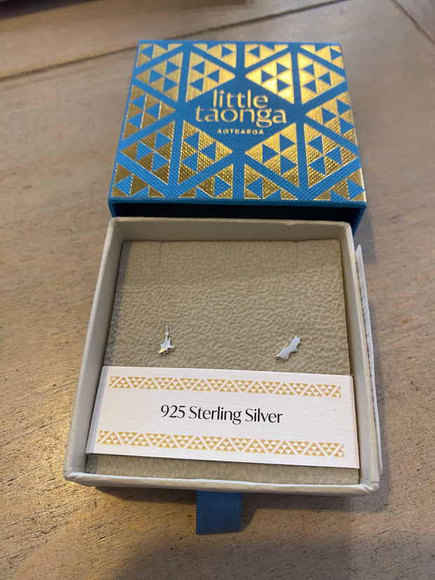 Little Taonga Sterling Silver Map Stud Earrings in Box JP15