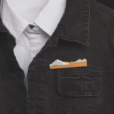 Natty Aoraki Mt Cook Rimu Brooch J20