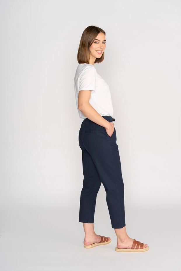 Vassalli 5791A 7/8 Length Slim Leg Elastic Waist Pants