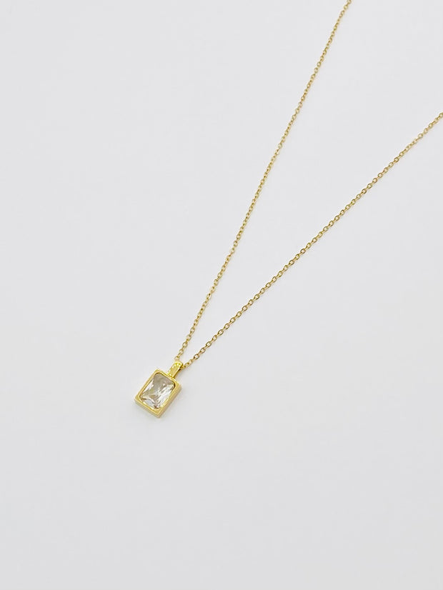 Some Gold Plated Rectangle Pendant Necklace 048
