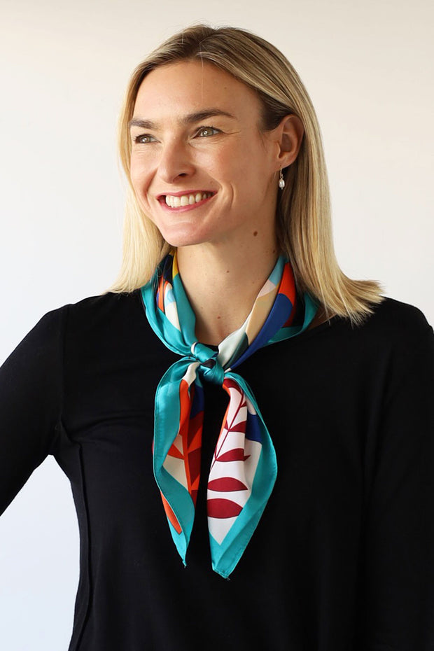 Archer House Abstract Flower Silky Square Scarf – Feels like Silk  SC822