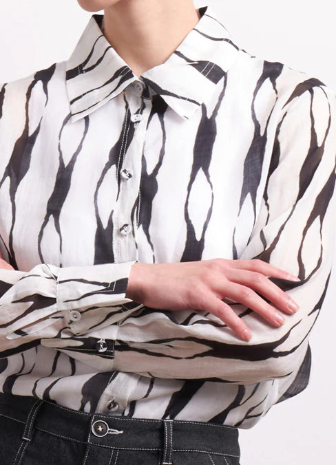 Neris Soft Focus Shirt in Liquorice 2812