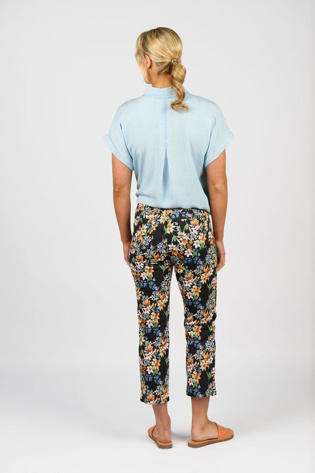 Vassalli Grove 274LW Printed Slim Leg 7/8 Length Lightweight Pull on Pant