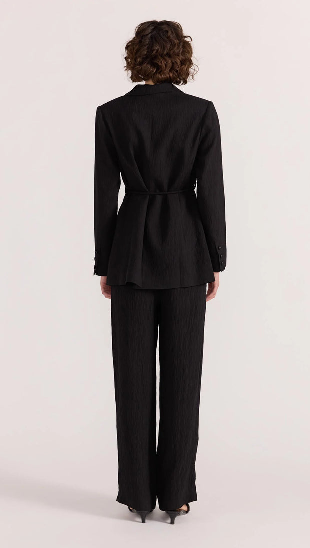 Staple the Label Emory Tie Waist Blazer in Black 2502483