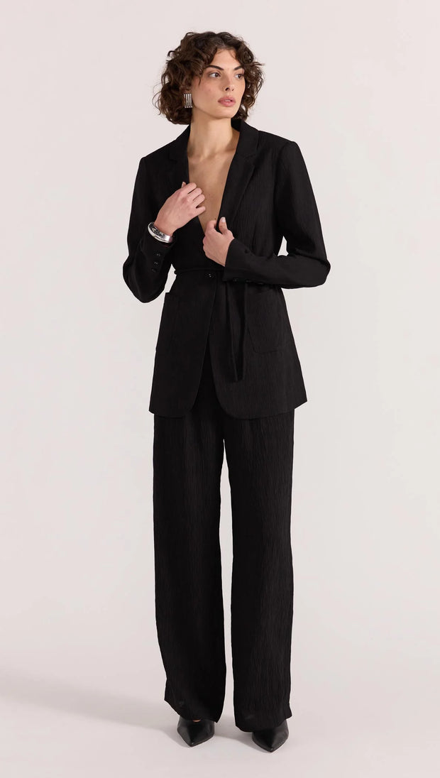 Staple the Label Emory Tie Waist Blazer in Black 2502483