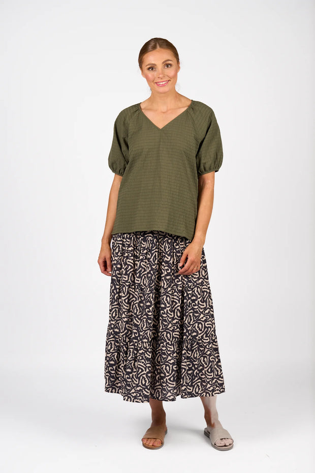 Knewe Focus Top in Olive 5102