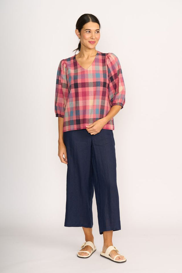 Memo Rose Check Pintuck Volume Sleeve Top TP14050