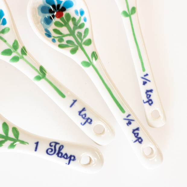 Trade Aid Arch Design Measuring Spoons 155