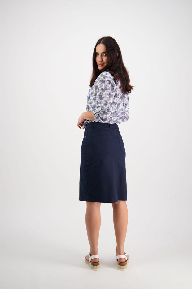 Vassalli 372av Plain Colour Skirt with Centre Back Vent