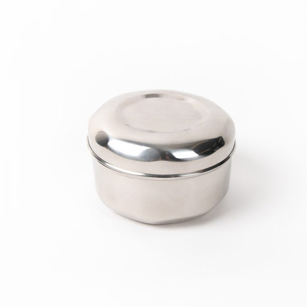 Trade Aid Stainless round lunch / soap container  09.01.72385