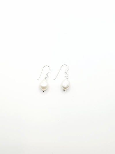 Some Sterling Silver Single Pearl Earrings 510