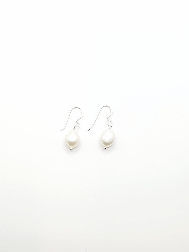Some Sterling Silver Single Pearl Earrings 510