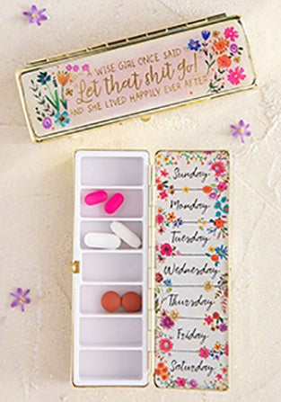 Natural Life Daily Pill Box A Wise Girl 036