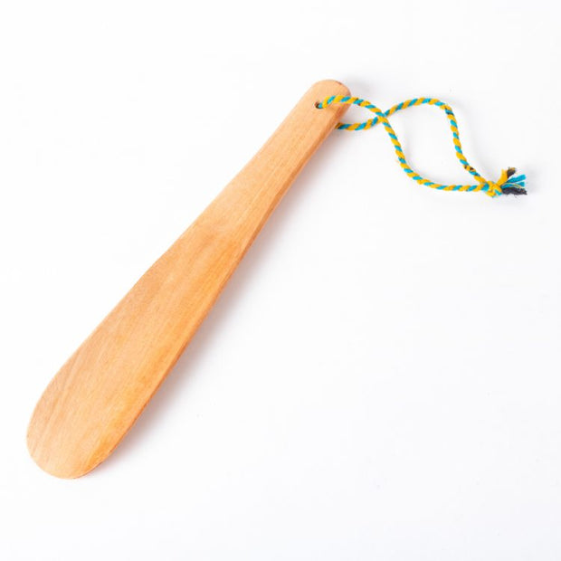 Trade Aid Natural wood shoe horn 09.03.594