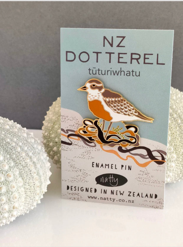 Natty NZ Dotterel Tuturiwhatu Enamel Pin E17